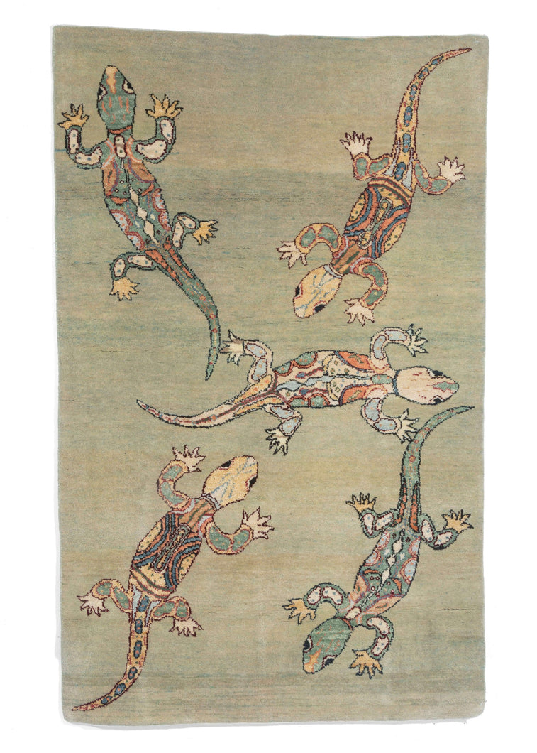 Gabbeh Gecko Lizard rug with green ground