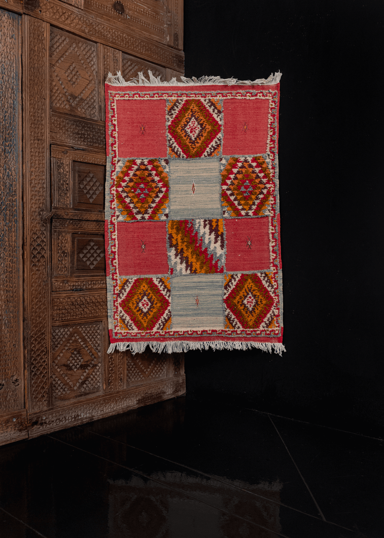 Small Vintage Moroccan Rug - 2'3 x 4'3