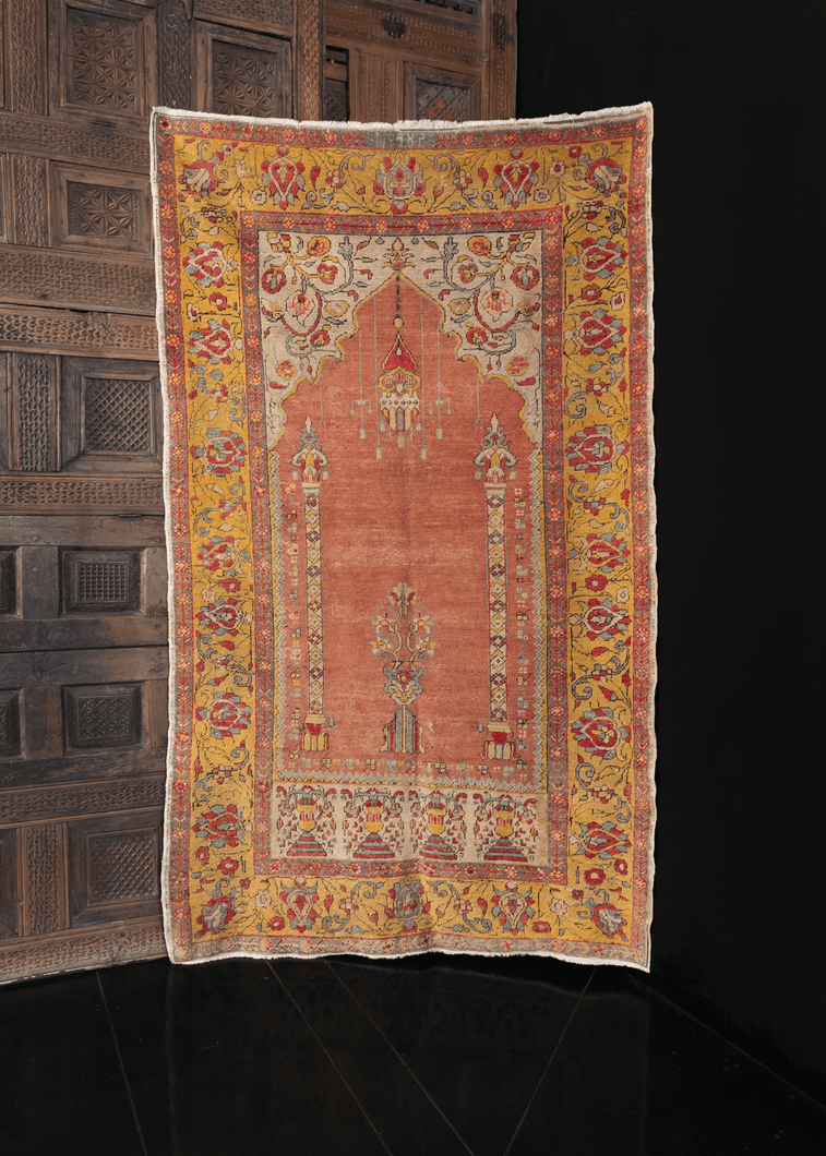 Turkish Sivas Prayer Rug - 3'9 x 6'5