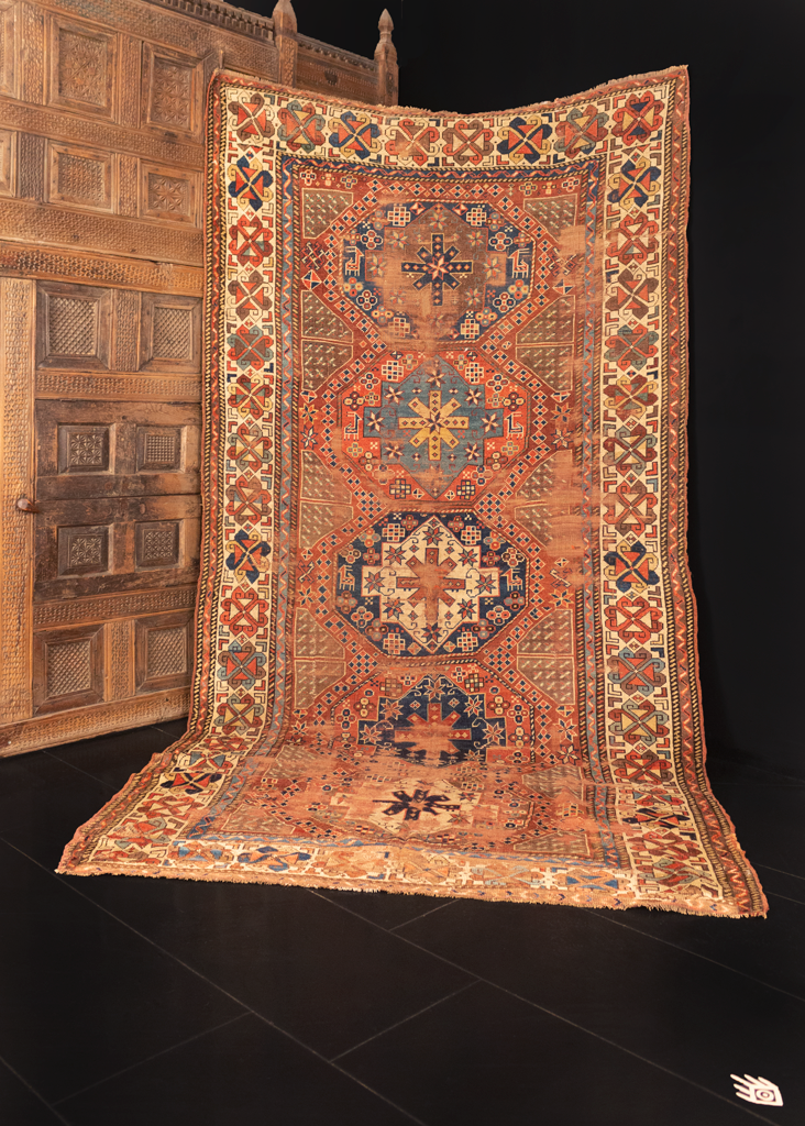 Antique Eastern Anatolian - 5'5 x 10'5